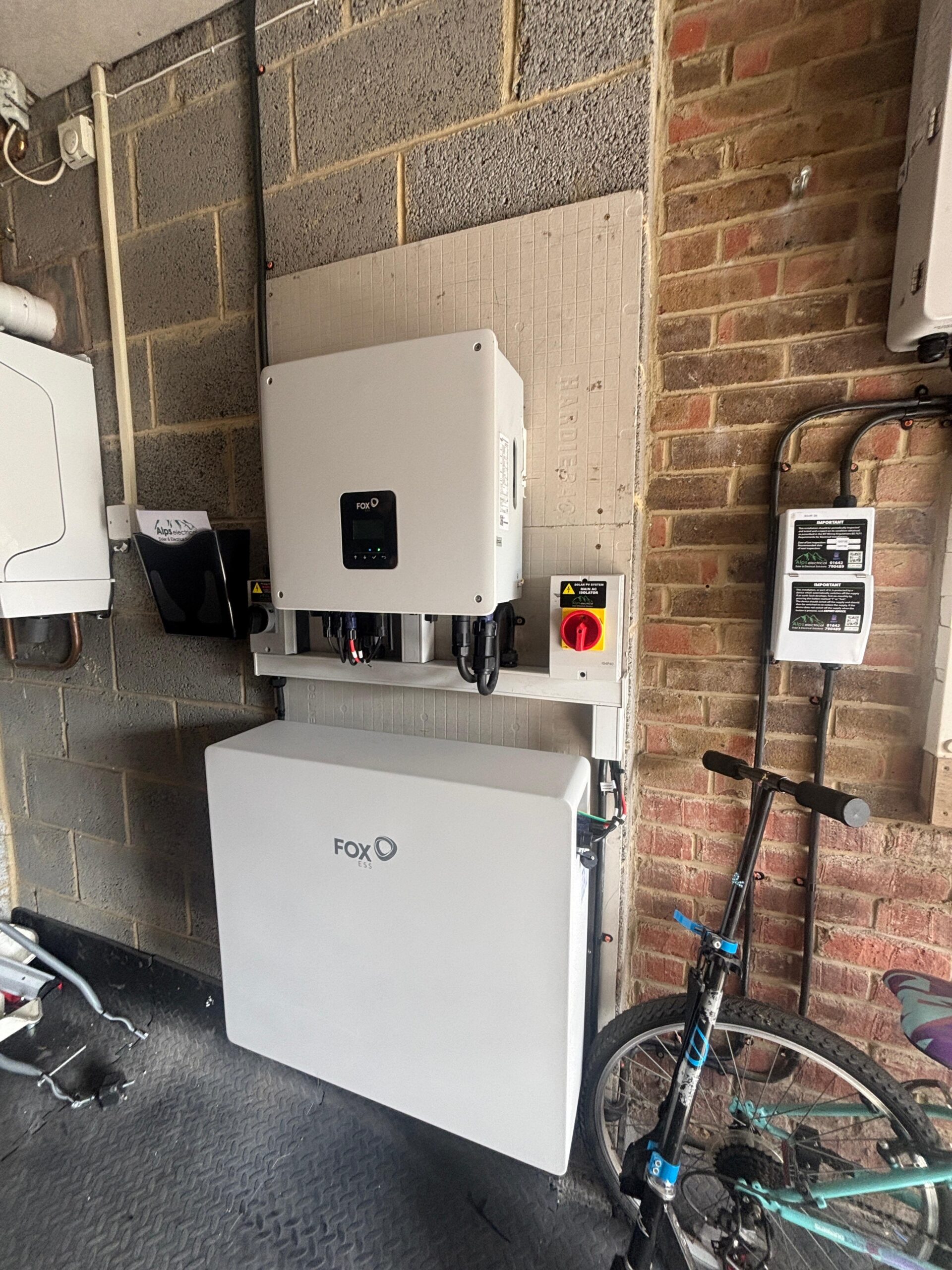 ALPS Electrical Battery Storage - Fox ESS