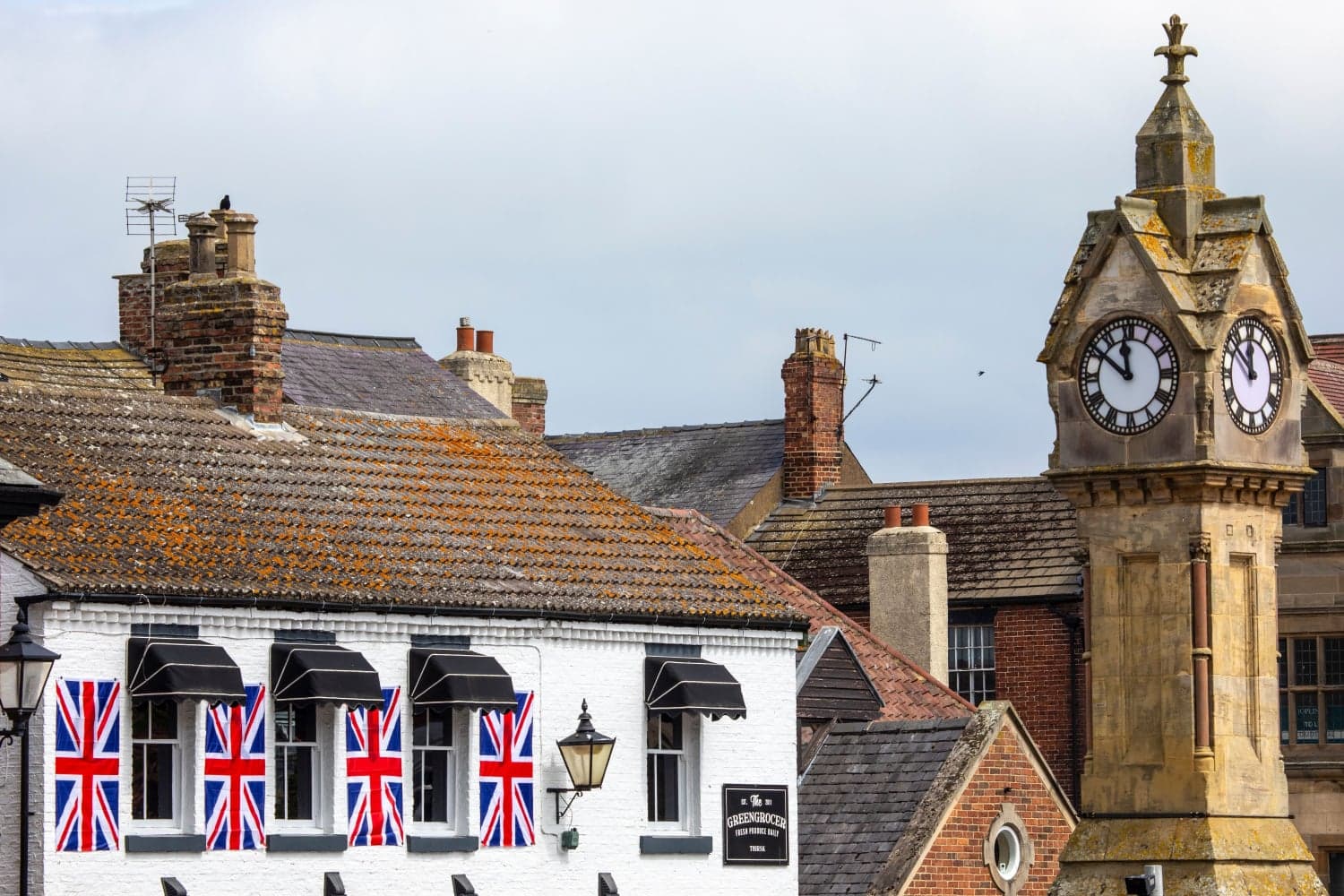 Thirsk_-_Market_Place_&_clock_tower 2